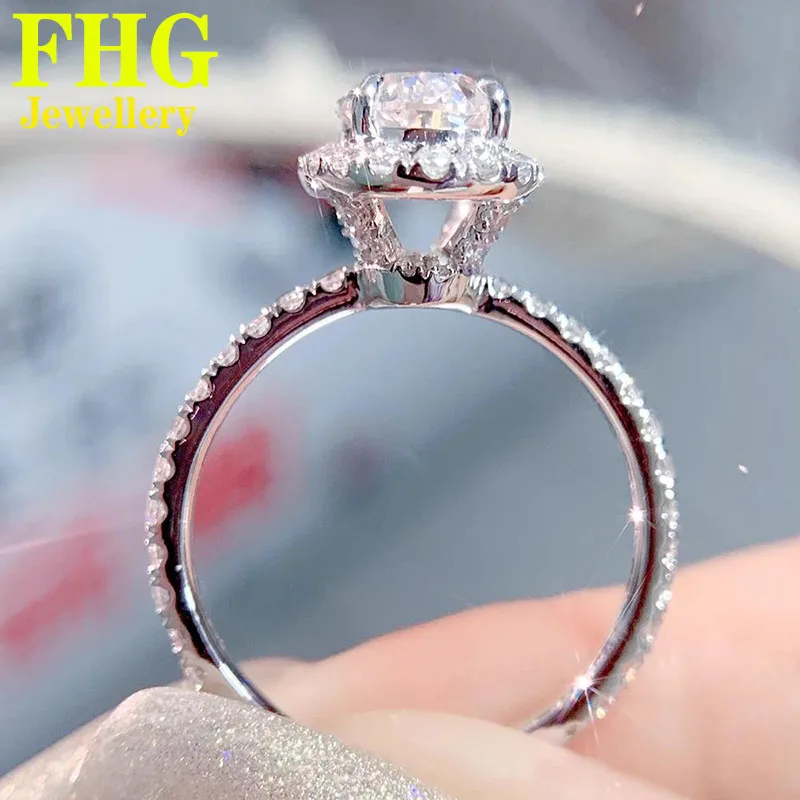 Au375 Real Solid 9K White Gold Ring Women Engagement Anniversary Wedding Ring Oval Moissanite Diamond Ring Trendy
Au375 Real Solid 9K White Gold Ring Women Engagement Anniversary Wedding Ring Oval Moissanite Diamond Ring Trendy