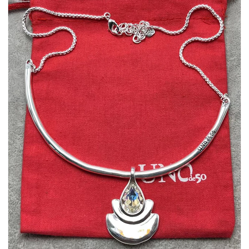 Новинка 2023 г., распродажа, высококачественное изысканное модное женское ожерелье unode 50 с драгоценными камнями в романтическом стиле, подарочная упаковка ювелирных изделий
Новинка 2023 г., распродажа, высококачественное изысканное модное женское ожерелье unode 50 с драгоценными камнями в романтическом стиле, подарочная упаковка ювелирных изделий