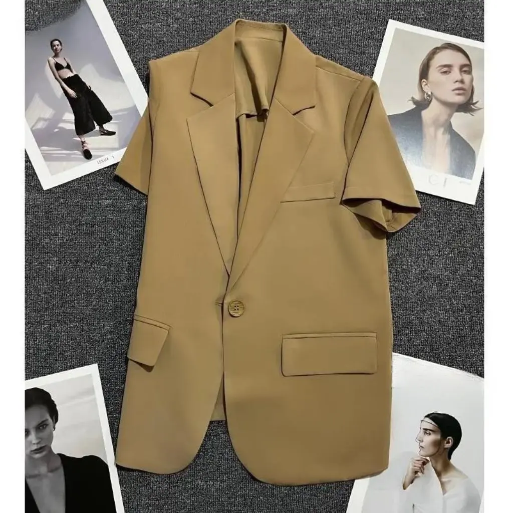 Women's Khaki Small Suit Jacket Summer Thin Fashion Three-Point Sleeve Design New Style Topwear
Women's Khaki Small Suit Jacket Summer Thin Fashion Three-Point Sleeve Design New Style Topwear