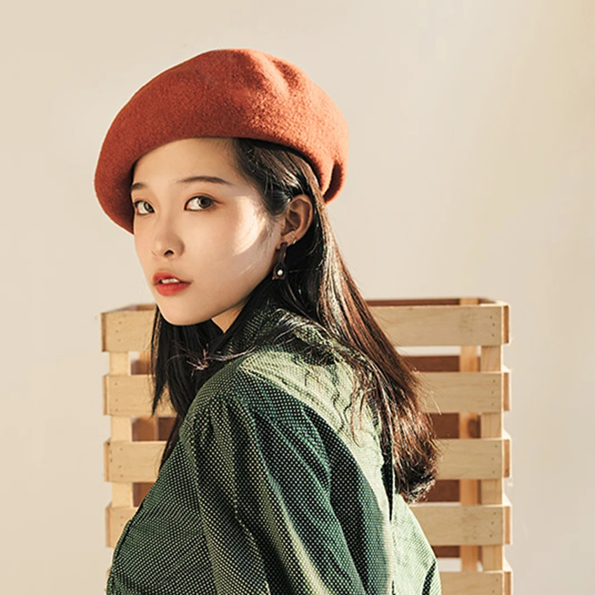 Wool Hat Women Fashionable Beret Lady Beret Lightweight Soft Warm Fashion Accessory Lady Berets Winter Autumn Hat
Wool Hat Women Fashionable Beret Lady Beret Lightweight Soft Warm Fashion Accessory Lady Berets Winter Autumn Hat