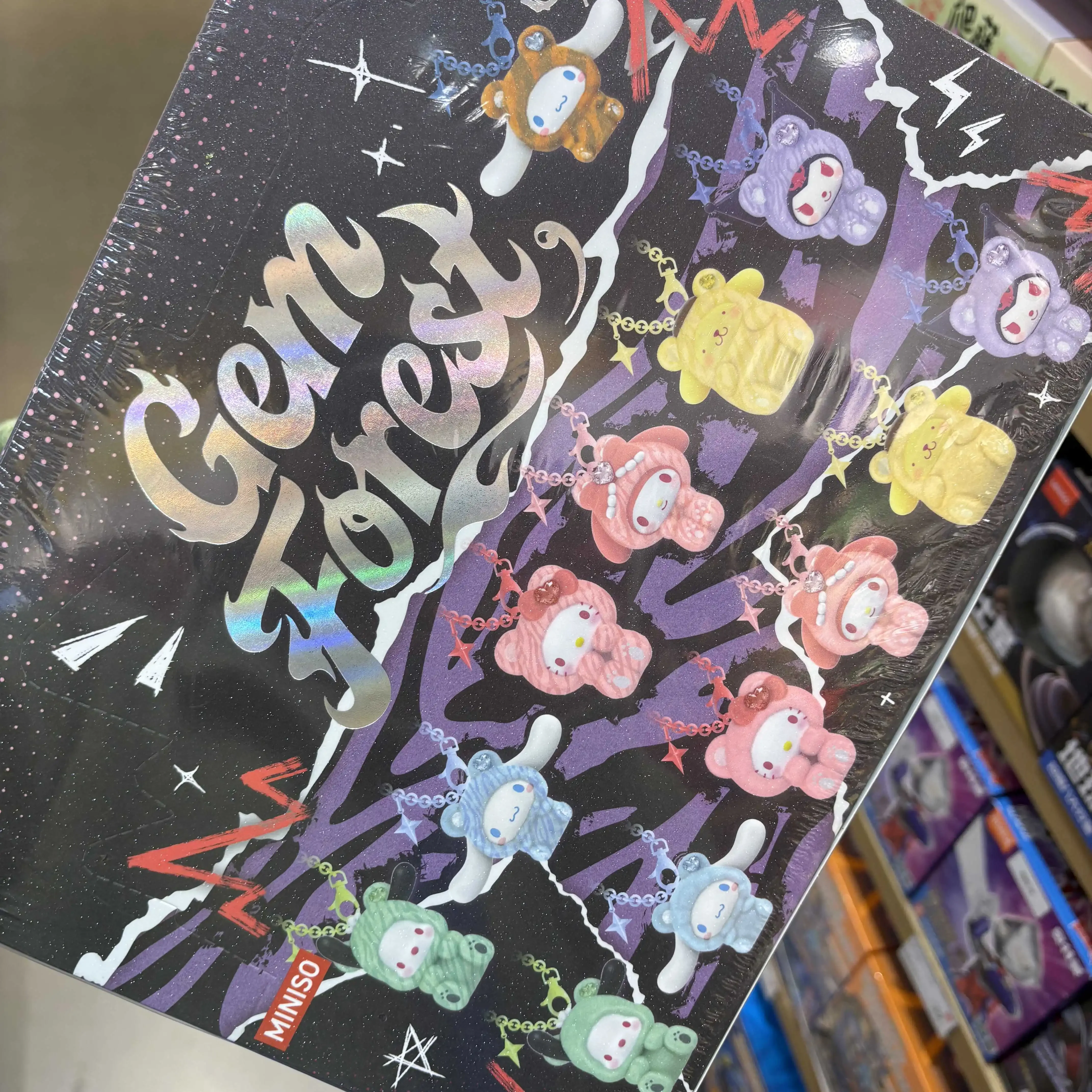 Новая серия Sanrio Gem Forest: Флокированные подвески-сюрпризы (слепые коробки) — милые куклы Почакко, Хелло Китти, Май Мелоди. Идеально для украшения и в качестве подарков на день рождения для девочек.
Новая серия Sanrio Gem Forest: Флокированные подвески-сюрпризы (слепые коробки) — милые куклы Почакко, Хелло Китти, Май Мелоди. Идеально для украшения и в качестве подарков на день рождения для девочек.