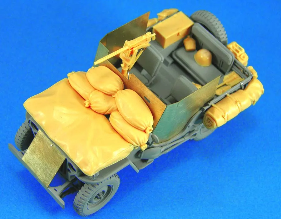 1/35 г., литой под давлением набор моделей из смолы для американского джипа Уиллис, дополнительные армированные детали перемоделирования, Неокрашенная модель
1/35 г., литой под давлением набор моделей из смолы для американского джипа Уиллис, дополнительные армированные детали перемоделирования, Неокрашенная модель