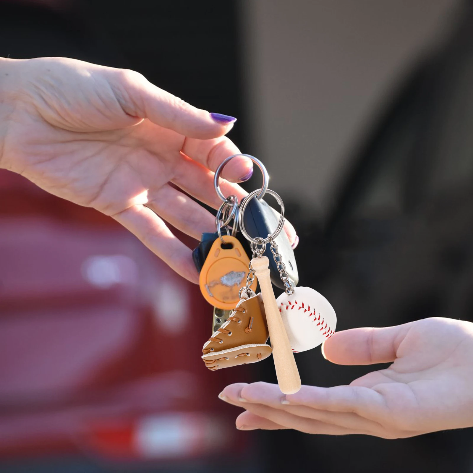 2 Pcs Baseball Keychain Girl Mini Keychains for Boys Favors with and Bat Cute Air Man
2 Pcs Baseball Keychain Girl Mini Keychains for Boys Favors with and Bat Cute Air Man