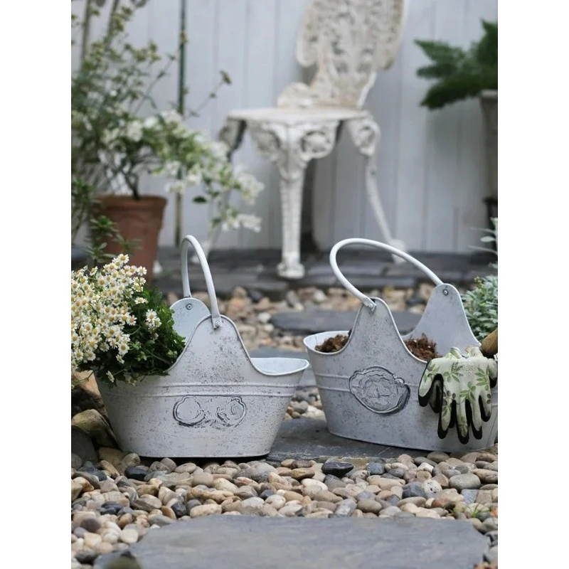 Metal Ironwork Flower Basket Home Furnishings Courtyard Tool Storage Hanging Basket Garden Balcony European Retro Style Decorate
Metal Ironwork Flower Basket Home Furnishings Courtyard Tool Storage Hanging Basket Garden Balcony European Retro Style Decorate