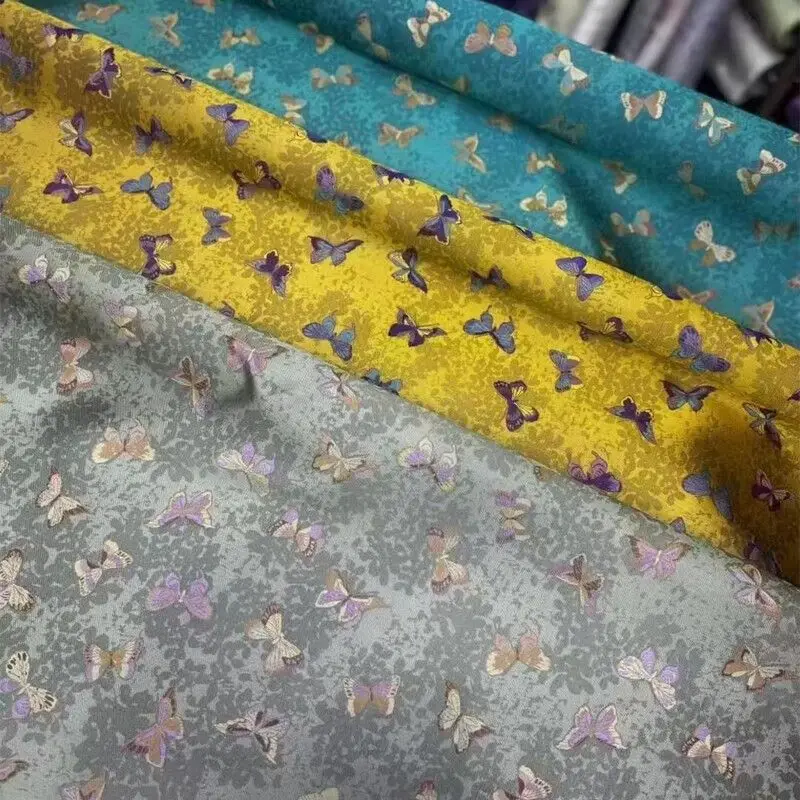 Non-Heritage Silk Brocade Fabric Meng Die Chinese Style Coat Top Cheongsam Dress Jacquard
Non-Heritage Silk Brocade Fabric Meng Die Chinese Style Coat Top Cheongsam Dress Jacquard