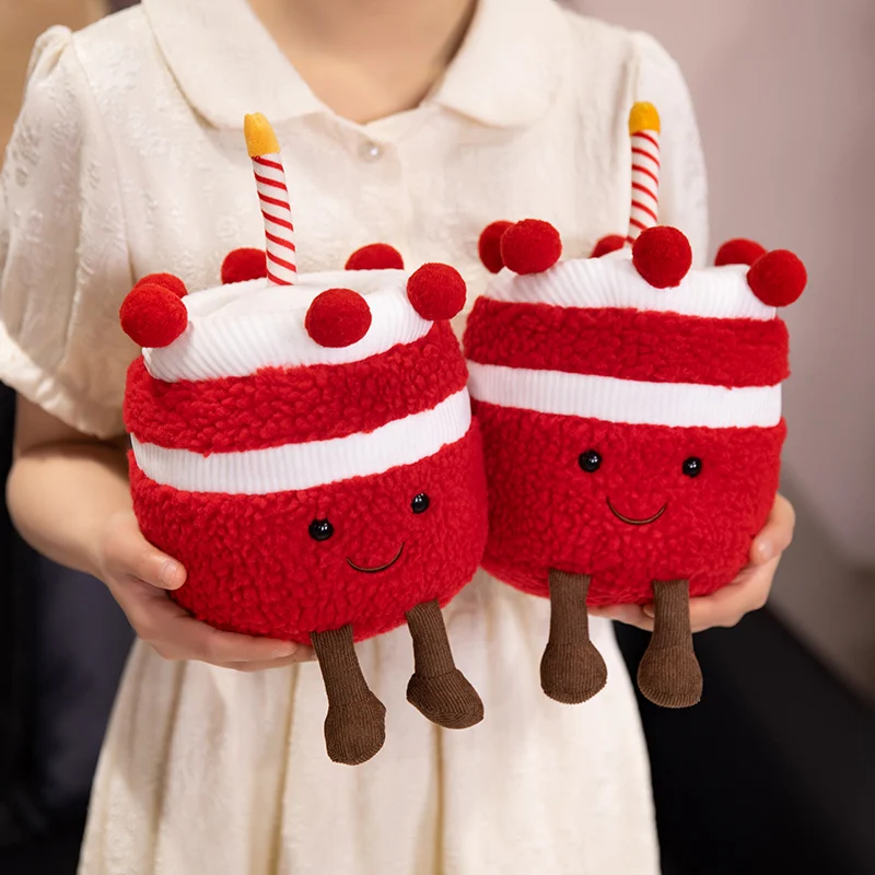 Новая плюшевая игрушка с клубничным тортом, милая кукла с кремовым тортом, кавайный красный клубничный торт, мягкая игрушка, украшения для дня рождения, подарки
Новая плюшевая игрушка с клубничным тортом, милая кукла с кремовым тортом, кавайный красный клубничный торт, мягкая игрушка, украшения для дня рождения, подарки