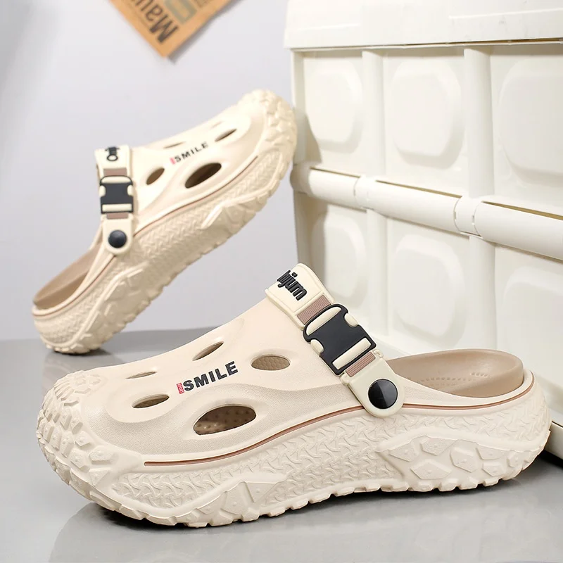 Men's summer new fashionable breathable thick soled sandals outdoor anti slip odor proof wear-resistant driving slippers
Men's summer new fashionable breathable thick soled sandals outdoor anti slip odor proof wear-resistant driving slippers