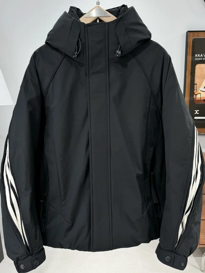 Winter New Men's Quilted Zipper Design down Jaet Casual Warm Windproof Polyester Fabric Hooded Coat Faionable All-Match
Winter New Men's Quilted Zipper Design down Jaet Casual Warm Windproof Polyester Fabric Hooded Coat Faionable All-Match