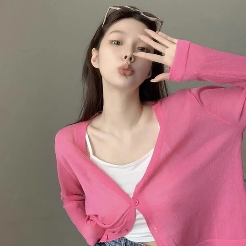 Sunscreen Knit Sweater Women Ice Silk Cardigan Button Cropped Jacket V-neck Light Thin Soft Tops Spring Summer Coat Long Sleeve
Sunscreen Knit Sweater Women Ice Silk Cardigan Button Cropped Jacket V-neck Light Thin Soft Tops Spring Summer Coat Long Sleeve