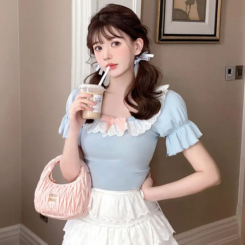 Kawaii Sweet Lace Lolita T Shirts Women Summer Japanese Fashion Soft Gril Bow Puff Sleeve Square Collar Short Slim Y2k Tees Tops
Kawaii Sweet Lace Lolita T Shirts Women Summer Japanese Fashion Soft Gril Bow Puff Sleeve Square Collar Short Slim Y2k Tees Tops