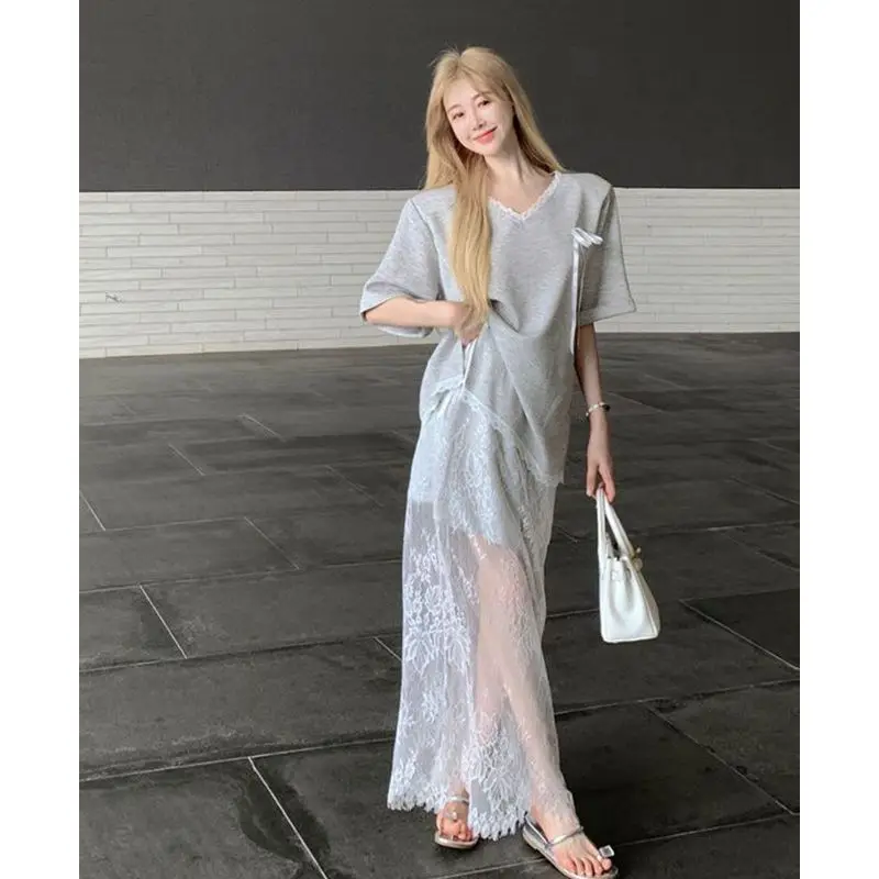 Lazy Wind Fashion Design Sense V-neck T-shirt Female Lazy Wind Casual Lace High Waist Skirt Two-piece Female
Lazy Wind Fashion Design Sense V-neck T-shirt Female Lazy Wind Casual Lace High Waist Skirt Two-piece Female