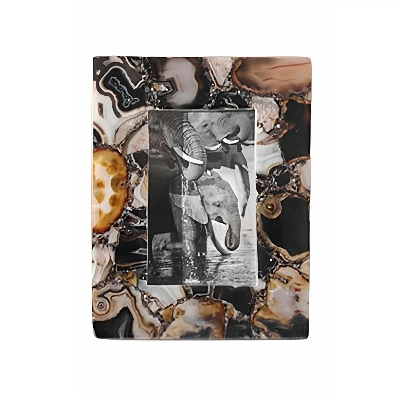 Retro brown gold silk photo frame, bedside table, TV table, jewelry ornament, furniture ornament
Retro brown gold silk photo frame, bedside table, TV table, jewelry ornament, furniture ornament