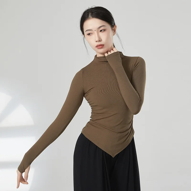 Modern dance practice clothes spring and autumn long-sleeved knitted tops women's classical dance body clothes
Modern dance practice clothes spring and autumn long-sleeved knitted tops women's classical dance body clothes