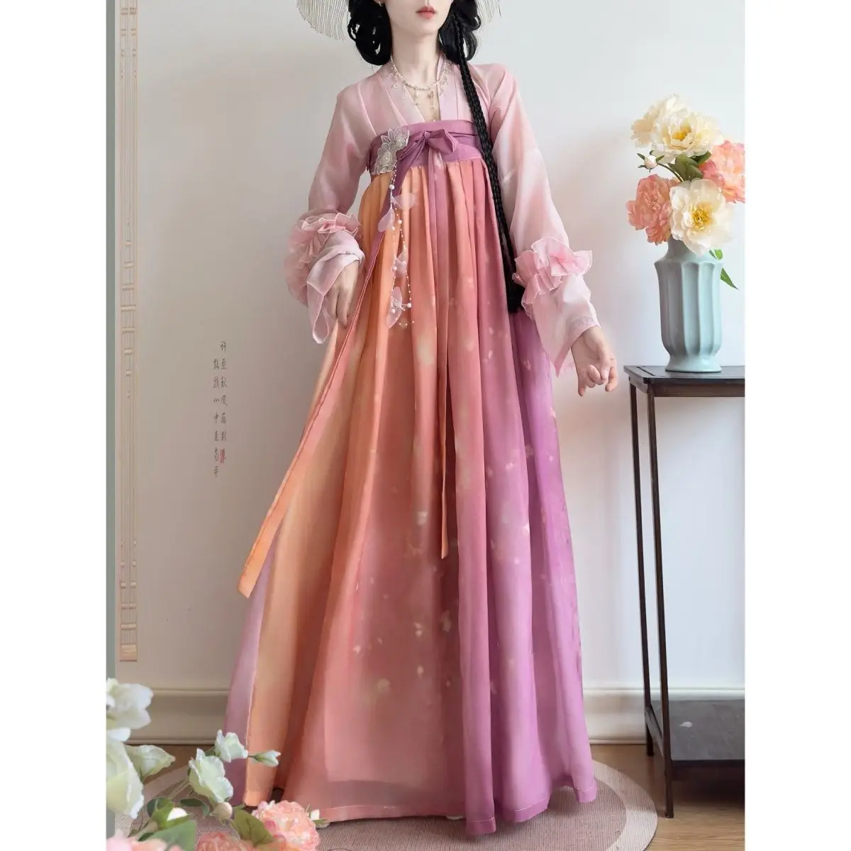 New Original Women Hanfu Tang Style Chest High Ru Skirt Da Qiao & Xiao Qiao Chinese Style Women's Dress Cosplay Costume
New Original Women Hanfu Tang Style Chest High Ru Skirt Da Qiao & Xiao Qiao Chinese Style Women's Dress Cosplay Costume