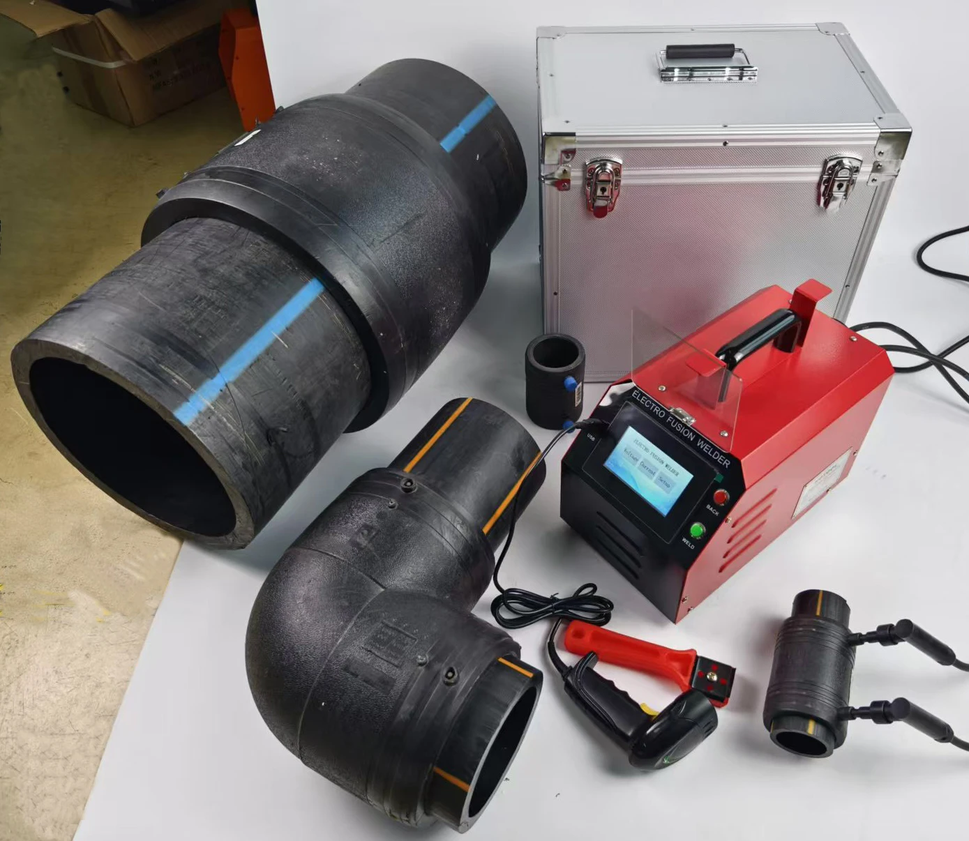Automatic HDPE Electro fusion Welding Machine 20-630mm Electrofusion PE Pipe Fitting Welder 220V Alu.box
Automatic HDPE Electro fusion Welding Machine 20-630mm Electrofusion PE Pipe Fitting Welder 220V Alu.box