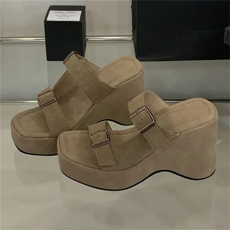 Aneikeh Summer 2025 Fashion Wedges Platform Sandals Buckle High Heeled Women Slippers Thick Sole Beach Slides Shoes Mujer
Aneikeh Summer 2025 Fashion Wedges Platform Sandals Buckle High Heeled Women Slippers Thick Sole Beach Slides Shoes Mujer