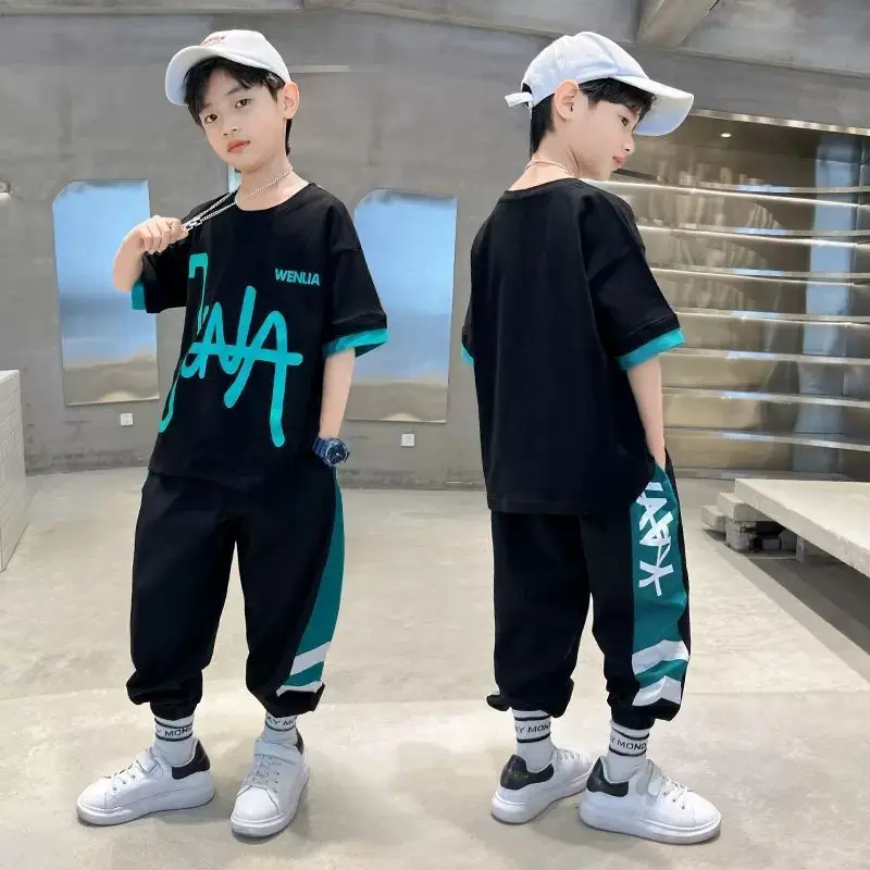 Summer Children Boy Clothes Set Letter Printed Short Sleeve T-shirts and Pants 2pcs Suit Teenage Casual Top Bottom Outfits
Summer Children Boy Clothes Set Letter Printed Short Sleeve T-shirts and Pants 2pcs Suit Teenage Casual Top Bottom Outfits