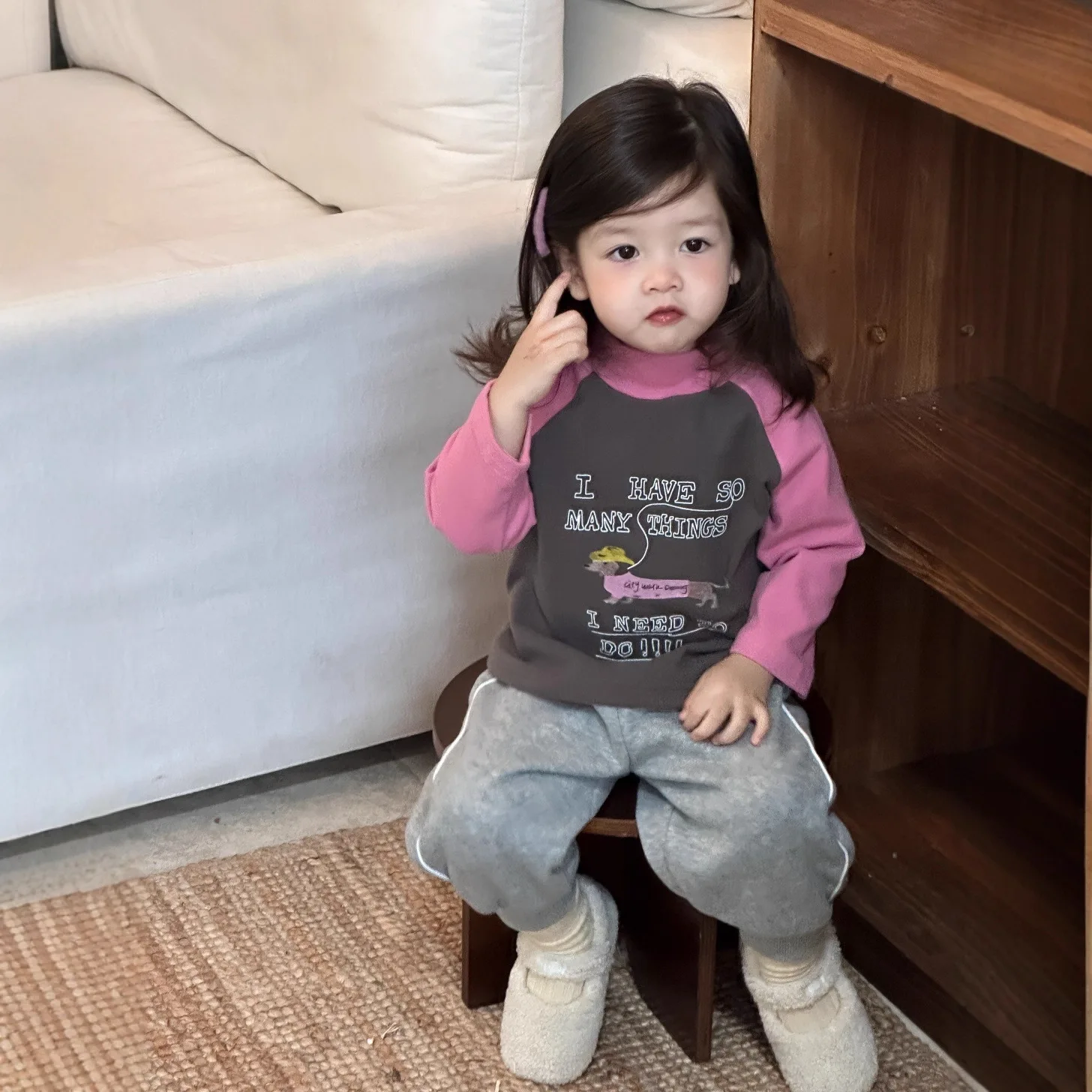 Детская толстая толстовка и штаны, комплект из двух предметов, осенне-зимняя одежда, бархатный костюм для девочек в Корейском стиле
Детская толстая толстовка и штаны, комплект из двух предметов, осенне-зимняя одежда, бархатный костюм для девочек в Корейском стиле