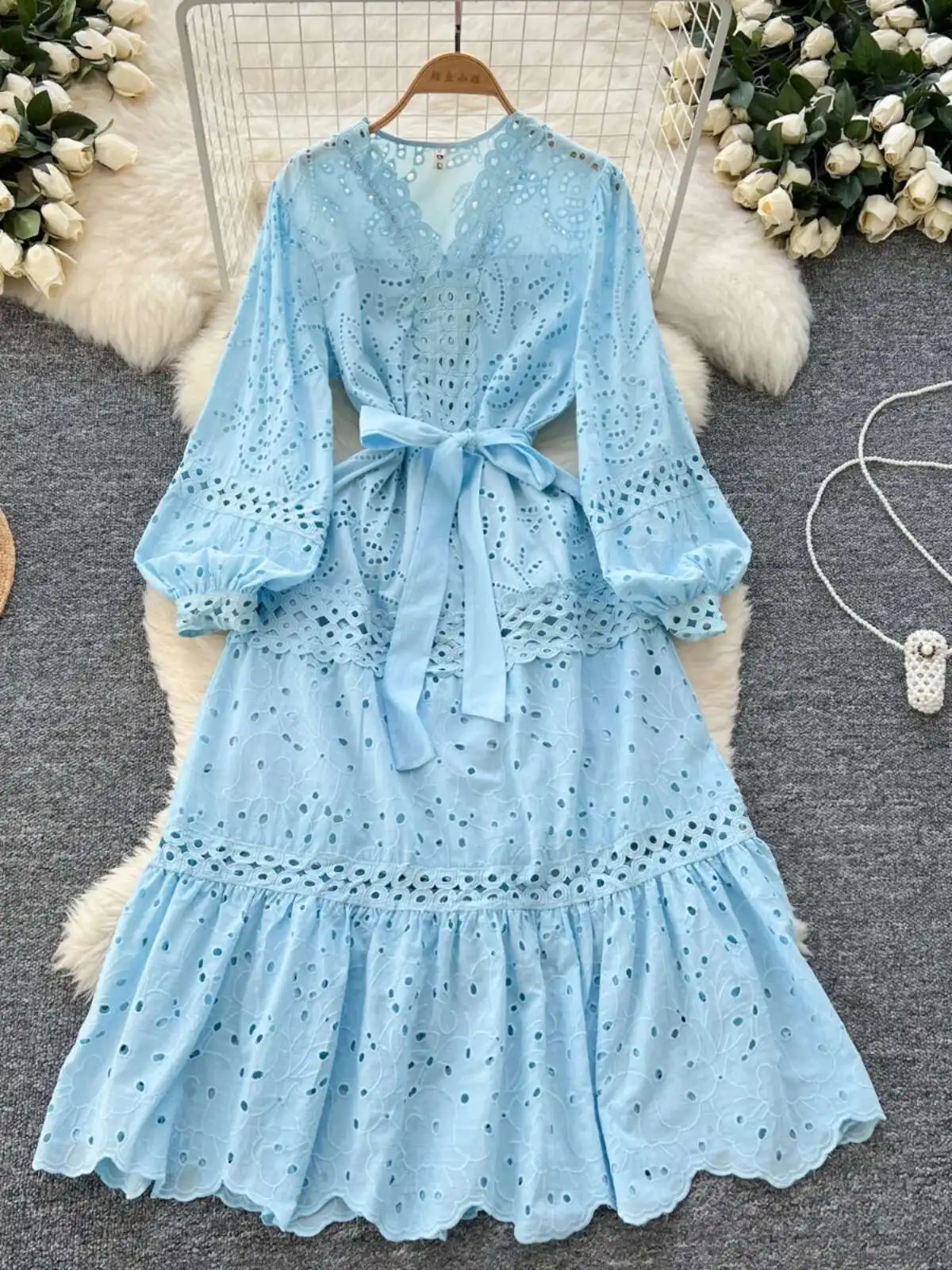 Elegant Hollow Out Embroidered Long Dresses Women Full Lantern Sleeve Lace Up Belt Vintage Summer Holiday Cotton Party Vestidos
Elegant Hollow Out Embroidered Long Dresses Women Full Lantern Sleeve Lace Up Belt Vintage Summer Holiday Cotton Party Vestidos