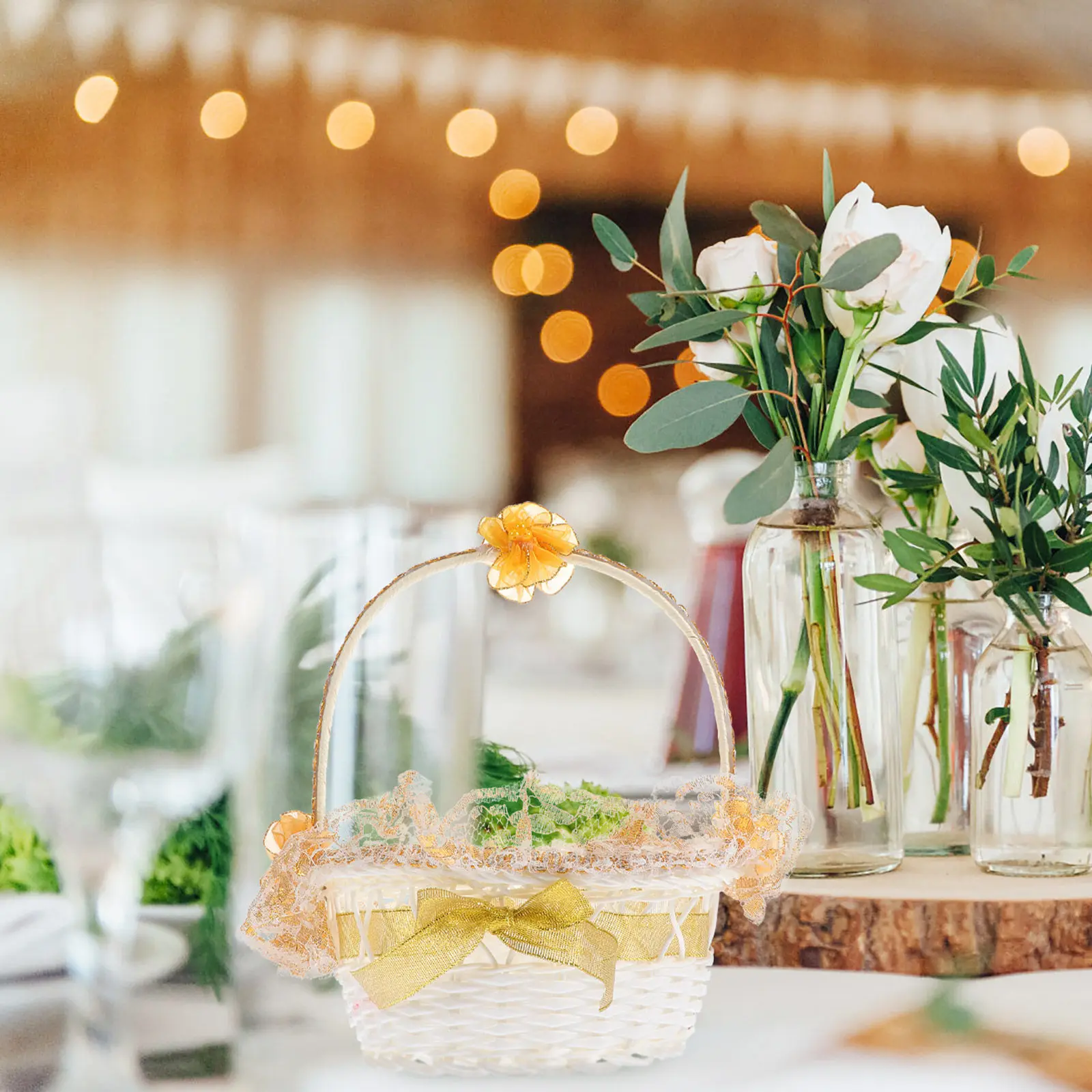 1Pcs Delicate Wedding Lace Flower Basket Handheld Elegant Portable Basket Decorative for Candy Gift Holder Candies Container
1Pcs Delicate Wedding Lace Flower Basket Handheld Elegant Portable Basket Decorative for Candy Gift Holder Candies Container