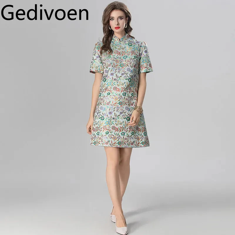 Gedivoen осеннее женское платье с жаккардовым воротником-стойкой и короткими рукавами, расшитое бисером и блестками, винтажные элегантные платья на одной пуговице
Gedivoen осеннее женское платье с жаккардовым воротником-стойкой и короткими рукавами, расшитое бисером и блестками, винтажные элегантные платья на одной пуговице