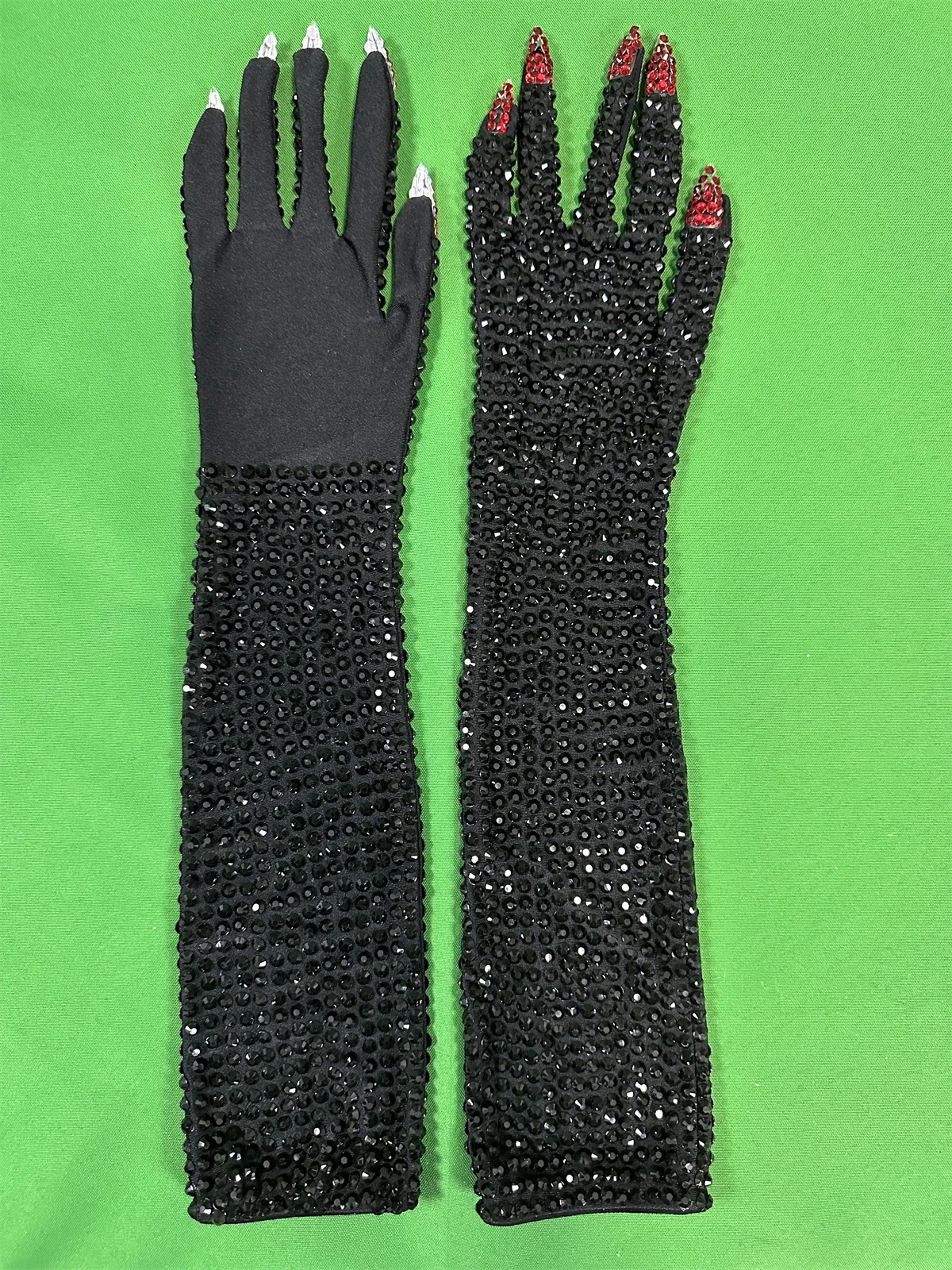 Stunning Women Stretch Spandex Black Full Rhinestone Long Gloves Nightclub Evening Singer Stage Singer Accessories
Stunning Women Stretch Spandex Black Full Rhinestone Long Gloves Nightclub Evening Singer Stage Singer Accessories