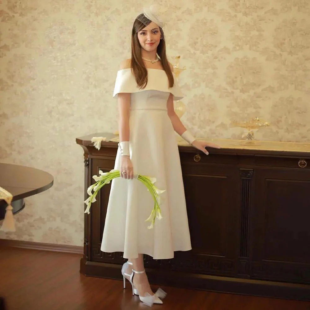 Civil Wedding Dress for Women 2023 Bride Off the Shoulder A Line Short Wedding Gowns White Tea Length Simple Midi Bridal Dresses
Civil Wedding Dress for Women 2023 Bride Off the Shoulder A Line Short Wedding Gowns White Tea Length Simple Midi Bridal Dresses