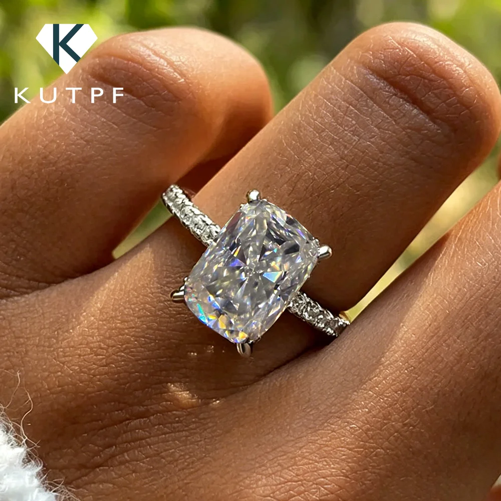 4carat Crushed Ice Cushion Cut Moissanite Engagement Ring for Women S925 Silver Hidden Halo Lab Diamond Wedding Band with Gra
4carat Crushed Ice Cushion Cut Moissanite Engagement Ring for Women S925 Silver Hidden Halo Lab Diamond Wedding Band with Gra