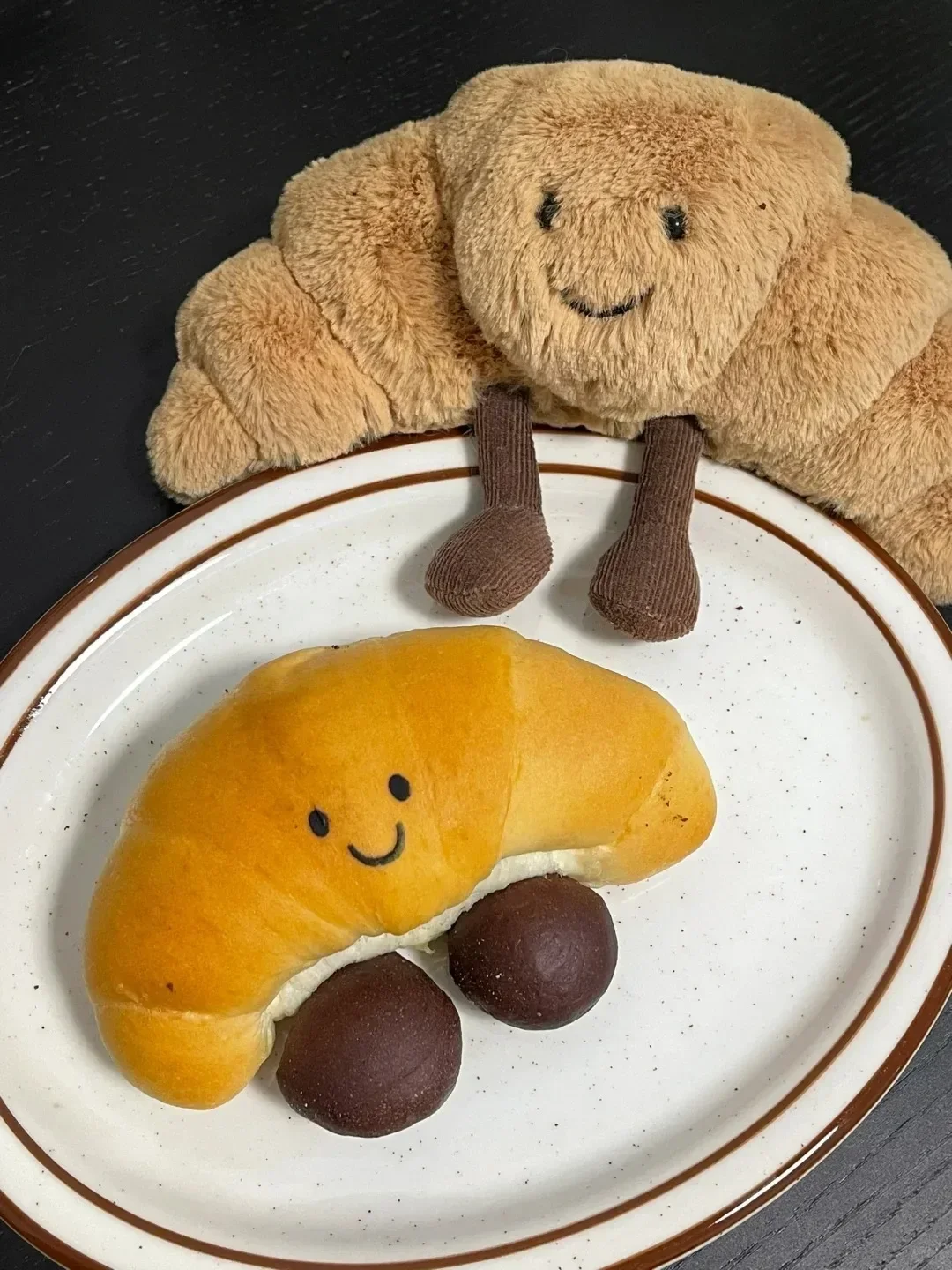 For Jelly Cat Limited Edition Amuseables croissant Plush Doll With Gift Box Home Decoration Holiday Gift Interactive Toy 
For Jelly Cat Limited Edition Amuseables croissant Plush Doll With Gift Box Home Decoration Holiday Gift Interactive Toy