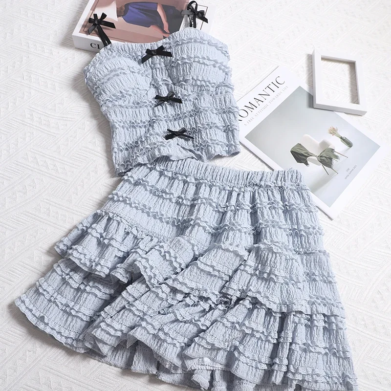 Women Ruffled Cake Skirt Sweet Vacation Two-Piece Set Solid Color Lace Bow With Chest Cushion Camisole Vest Fashion New
Women Ruffled Cake Skirt Sweet Vacation Two-Piece Set Solid Color Lace Bow With Chest Cushion Camisole Vest Fashion New