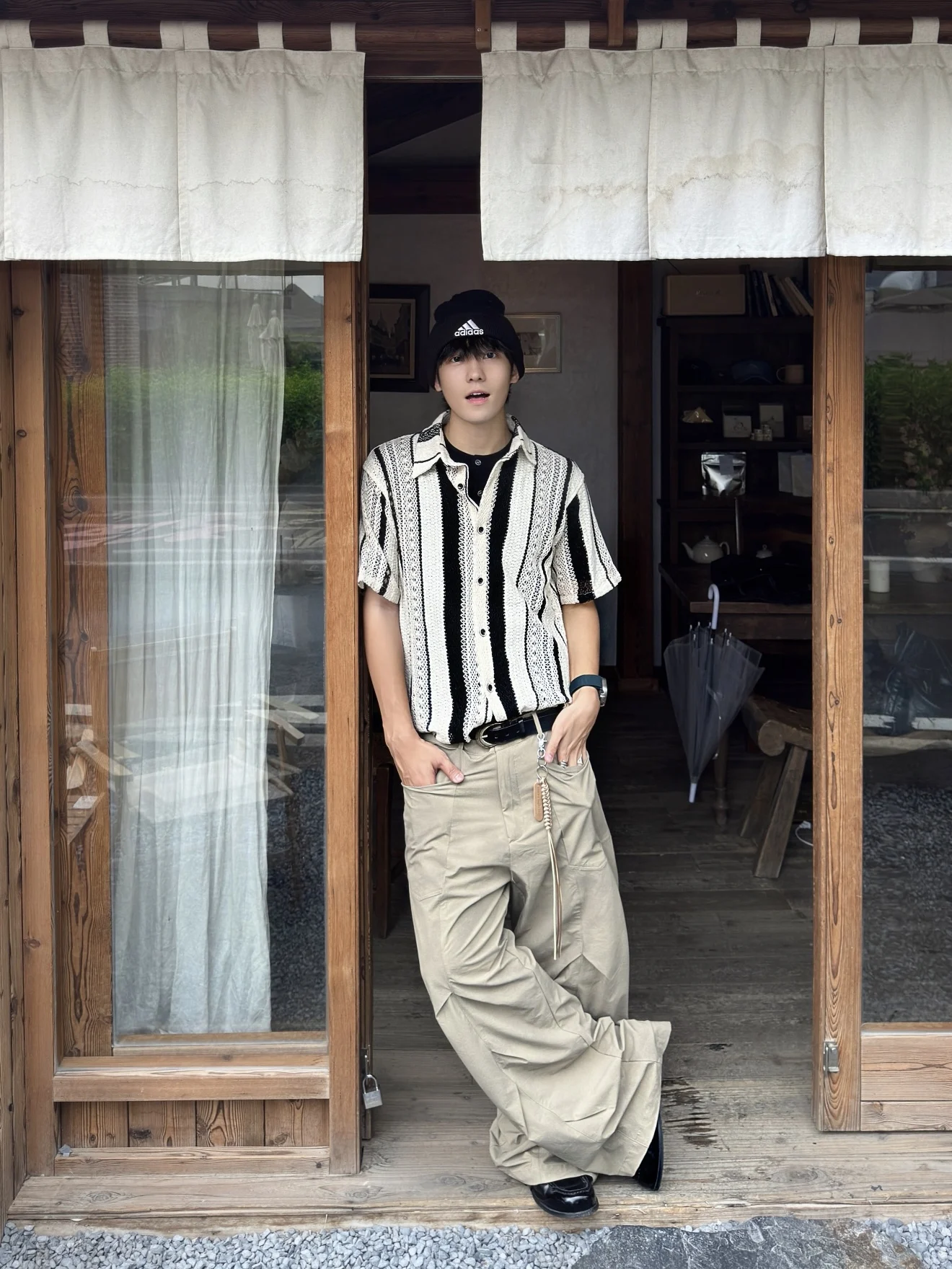 American Retro Striped Color Block Hollow Short Sleeve Men's Summer Thin Casual Loose Shirt Breathable Comfortable Unisex
American Retro Striped Color Block Hollow Short Sleeve Men's Summer Thin Casual Loose Shirt Breathable Comfortable Unisex