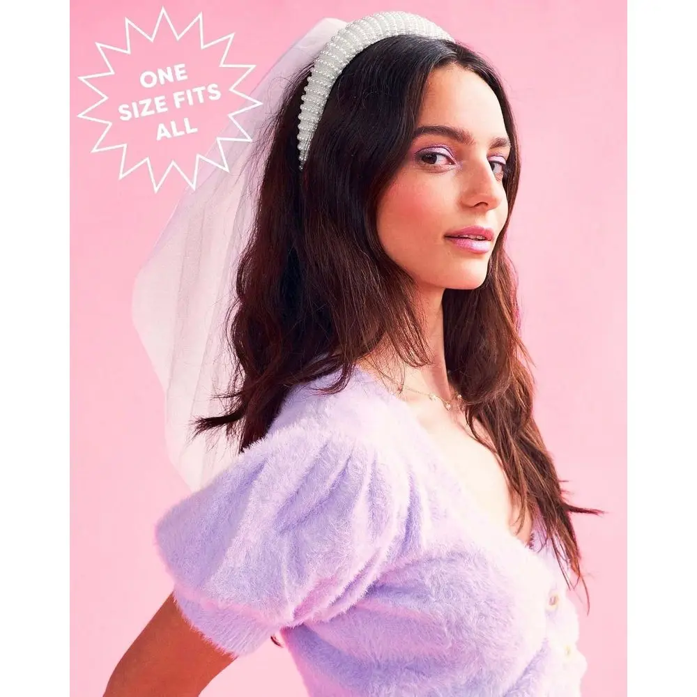 Headband With Detachable Veil, White Bridal Headpiece For Bachelorette Party Bridal Shower Bridesmaid Favors
Headband With Detachable Veil, White Bridal Headpiece For Bachelorette Party Bridal Shower Bridesmaid Favors