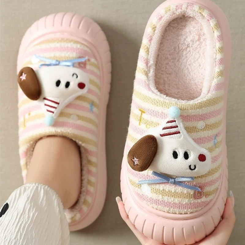 Girls Kids Autumn and Winter 2026 New Indoor Furry Warm Cartoon Cotton Slippers Women's Cute Cotton Shoes
Girls Kids Autumn and Winter 2026 New Indoor Furry Warm Cartoon Cotton Slippers Women's Cute Cotton Shoes