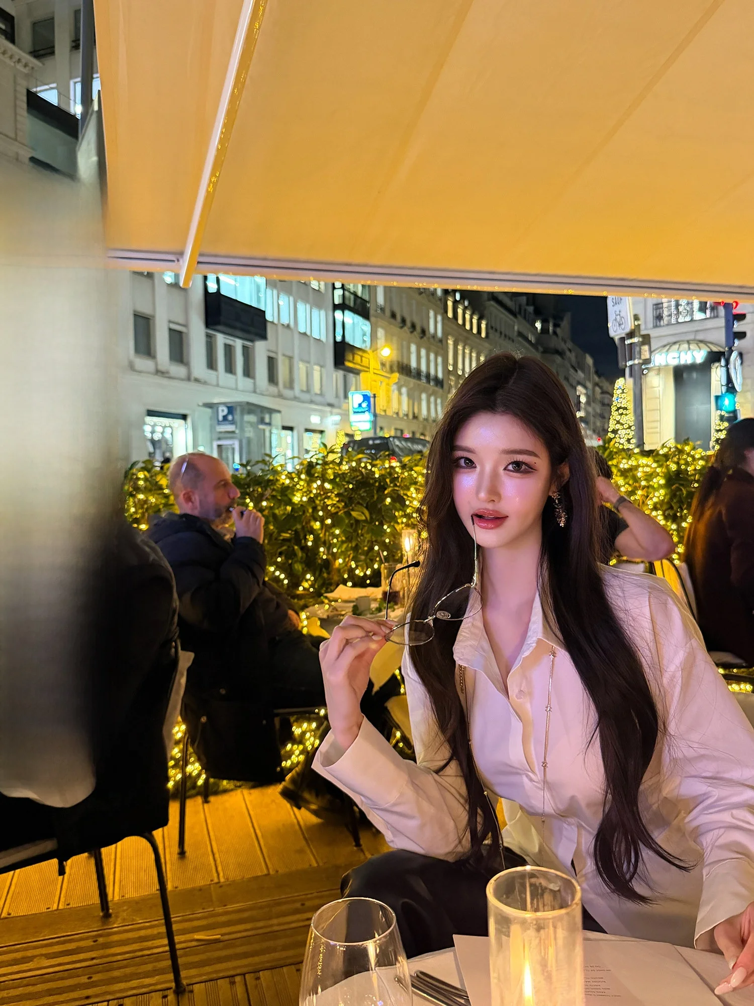 Ele Viola Silk Cotton irt with Built-In Waistline Women's Breathable Skin-Friendly Long Sve ort Length Knot
Ele Viola Silk Cotton irt with Built-In Waistline Women's Breathable Skin-Friendly Long Sve ort Length Knot