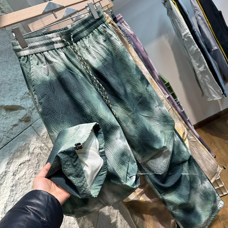 Outdoor Waterproof Dyed Loose Casual Pants Men Women Autumn Winter Hiking Trousers Dirt Resistant Workwear Trousers
Outdoor Waterproof Dyed Loose Casual Pants Men Women Autumn Winter Hiking Trousers Dirt Resistant Workwear Trousers