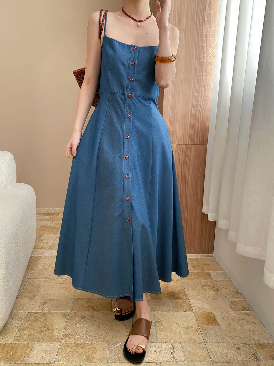 French Style Square Suspender Dress Single Breasted Waist Slim Blue Denim Dresses Women Casual Fashion Streetwear Vestidos 2025
French Style Square Suspender Dress Single Breasted Waist Slim Blue Denim Dresses Women Casual Fashion Streetwear Vestidos 2025