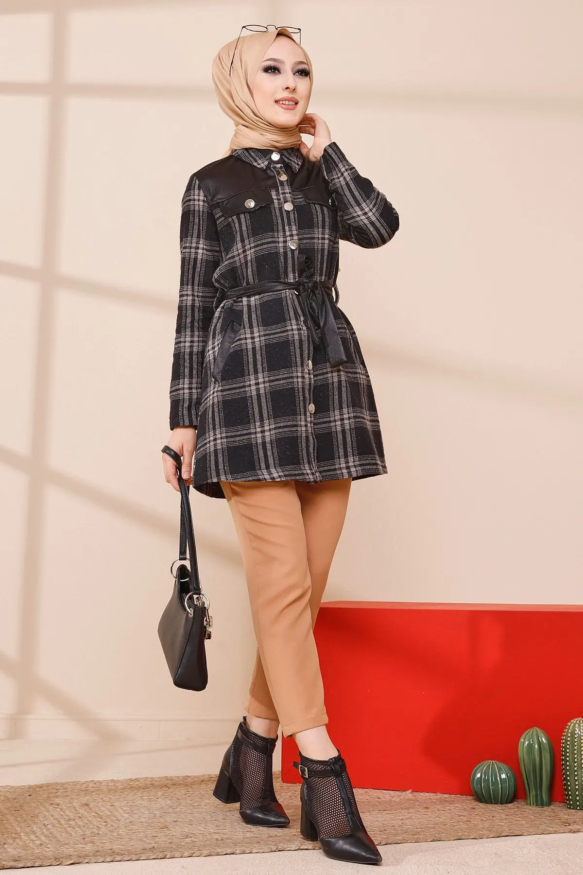 Belted Cap Muslim Clothing for Women Winter Autumn 2021 Muslim Women Hijab headscarf Islamic Cardigan Jacket Cap
Belted Cap Muslim Clothing for Women Winter Autumn 2021 Muslim Women Hijab headscarf Islamic Cardigan Jacket Cap