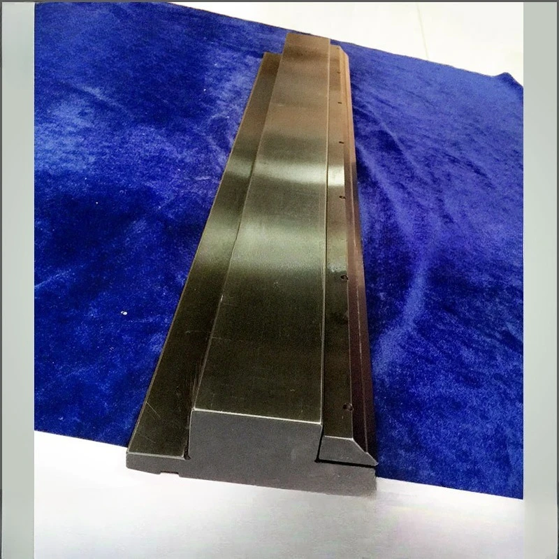 numerical control bending machine mold upper mold, adjustable differential mold upper and lower mold combination 90 °
numerical control bending machine mold upper mold, adjustable differential mold upper and lower mold combination 90 °