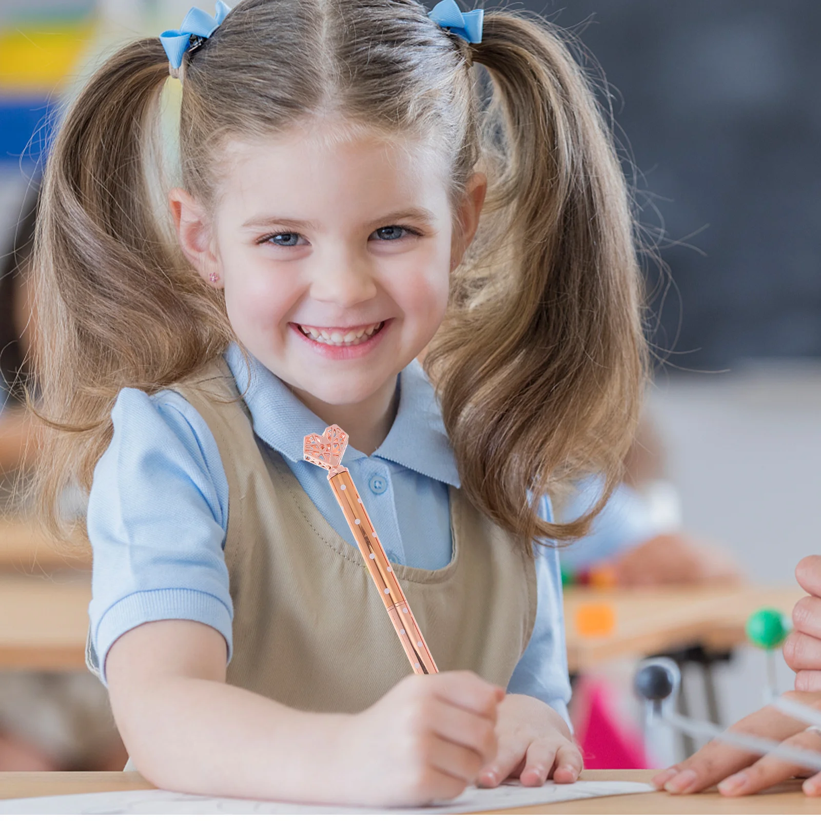 5 шт. металлическая шариковая ручка в форме сердца, креативная ручка для письма, гладкие чернила для студенческого экзамена, фирменные шариковые ручки
5 шт. металлическая шариковая ручка в форме сердца, креативная ручка для письма, гладкие чернила для студенческого экзамена, фирменные шариковые ручки