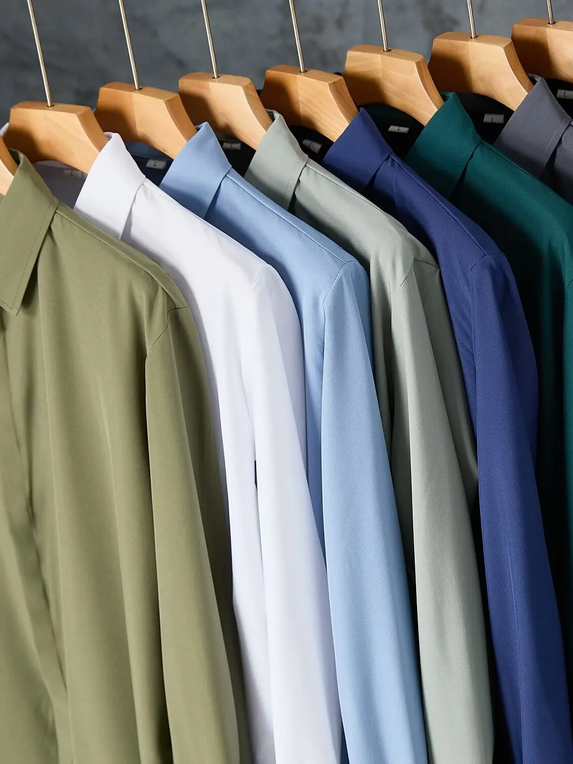 Мужская летняя тонкая рубашка без глажки, свободного кроя, с длинным рукавом, повседневная, с защитой от УФ-излучения, легкая, удобная, модная.
Мужская летняя тонкая рубашка без глажки, свободного кроя, с длинным рукавом, повседневная, с защитой от УФ-излучения, легкая, удобная, модная.