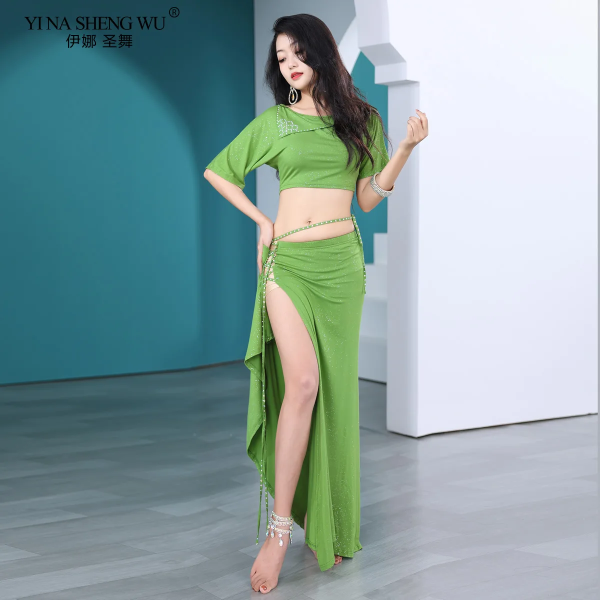 Belly Dance Suit Sexy Long Skirt Clothing Female Belly Dance Training Suit Elegant Oriental Long Skirt Performance Clothing Set
Belly Dance Suit Sexy Long Skirt Clothing Female Belly Dance Training Suit Elegant Oriental Long Skirt Performance Clothing Set