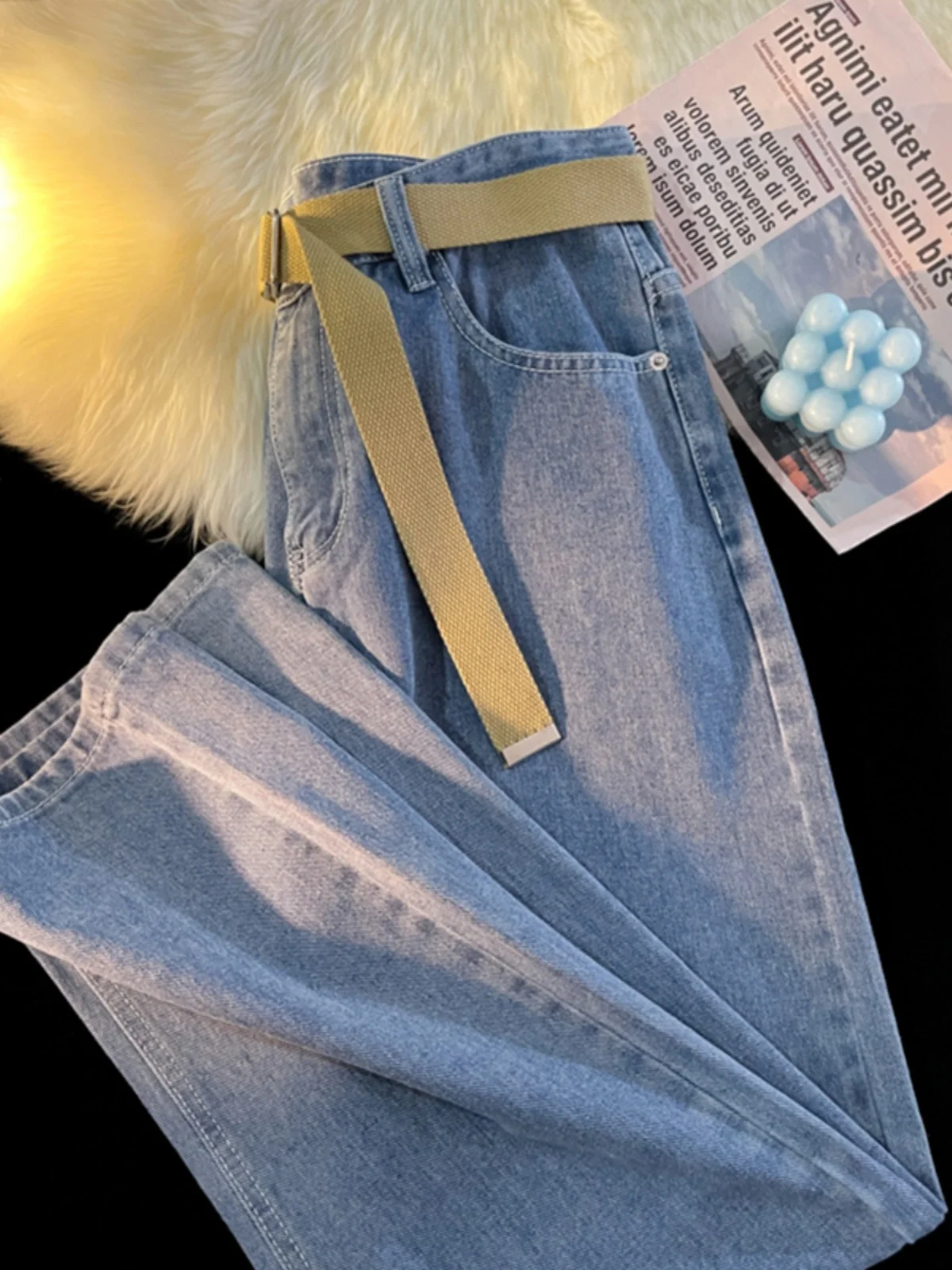 Casual Loose Straight Leg Jeans Men's Belted Teenage Vintage Japanese Sle Long Pants Antifouling Wear Resistant Straight Foot
Casual Loose Straight Leg Jeans Men's Belted Teenage Vintage Japanese Sle Long Pants Antifouling Wear Resistant Straight Foot