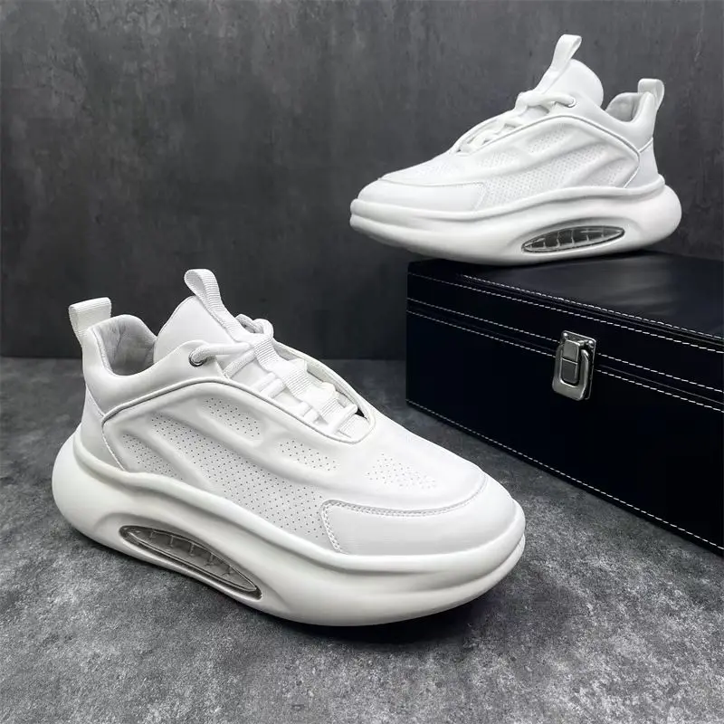 Men Sports Running Shoes 39-44 White Outdoor Walking Soft Casual Sneakers Fashion Designer Waterproof Men's Tennis Masculina 558
Men Sports Running Shoes 39-44 White Outdoor Walking Soft Casual Sneakers Fashion Designer Waterproof Men's Tennis Masculina 558