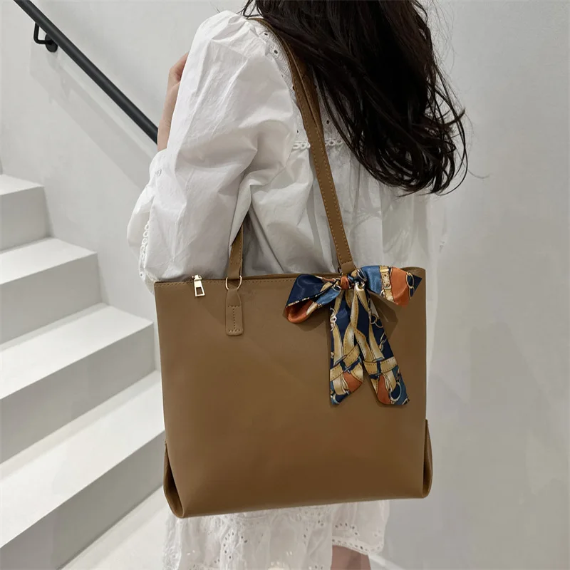 Women's Shoulder Bag,Hand Bags Wallet Portable Fashion Tote Handbags Top-Handle Bags for Casual Dressing Silk Scarf Decoration
Women's Shoulder Bag,Hand Bags Wallet Portable Fashion Tote Handbags Top-Handle Bags for Casual Dressing Silk Scarf Decoration