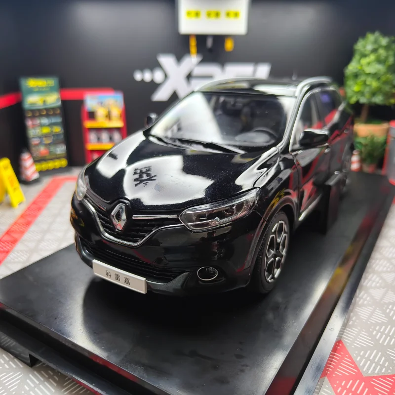 Diecast 1:18 Scale Dongfeng Renault Krega Original Factory Full Door Alloy Car Model Collectible Toy Gift Souvenir Display
Diecast 1:18 Scale Dongfeng Renault Krega Original Factory Full Door Alloy Car Model Collectible Toy Gift Souvenir Display