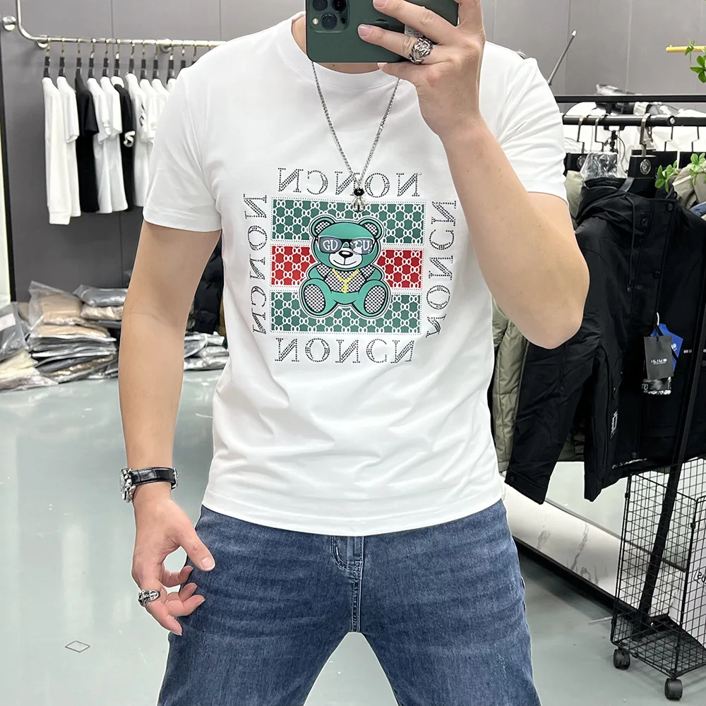 Men's T-shirt Summer New Diamond Bear Trend Male Tees Luxury Fashion Short Sleeve Base Shirt Tops Mercerized Cotton Clothing
Men's T-shirt Summer New Diamond Bear Trend Male Tees Luxury Fashion Short Sleeve Base Shirt Tops Mercerized Cotton Clothing