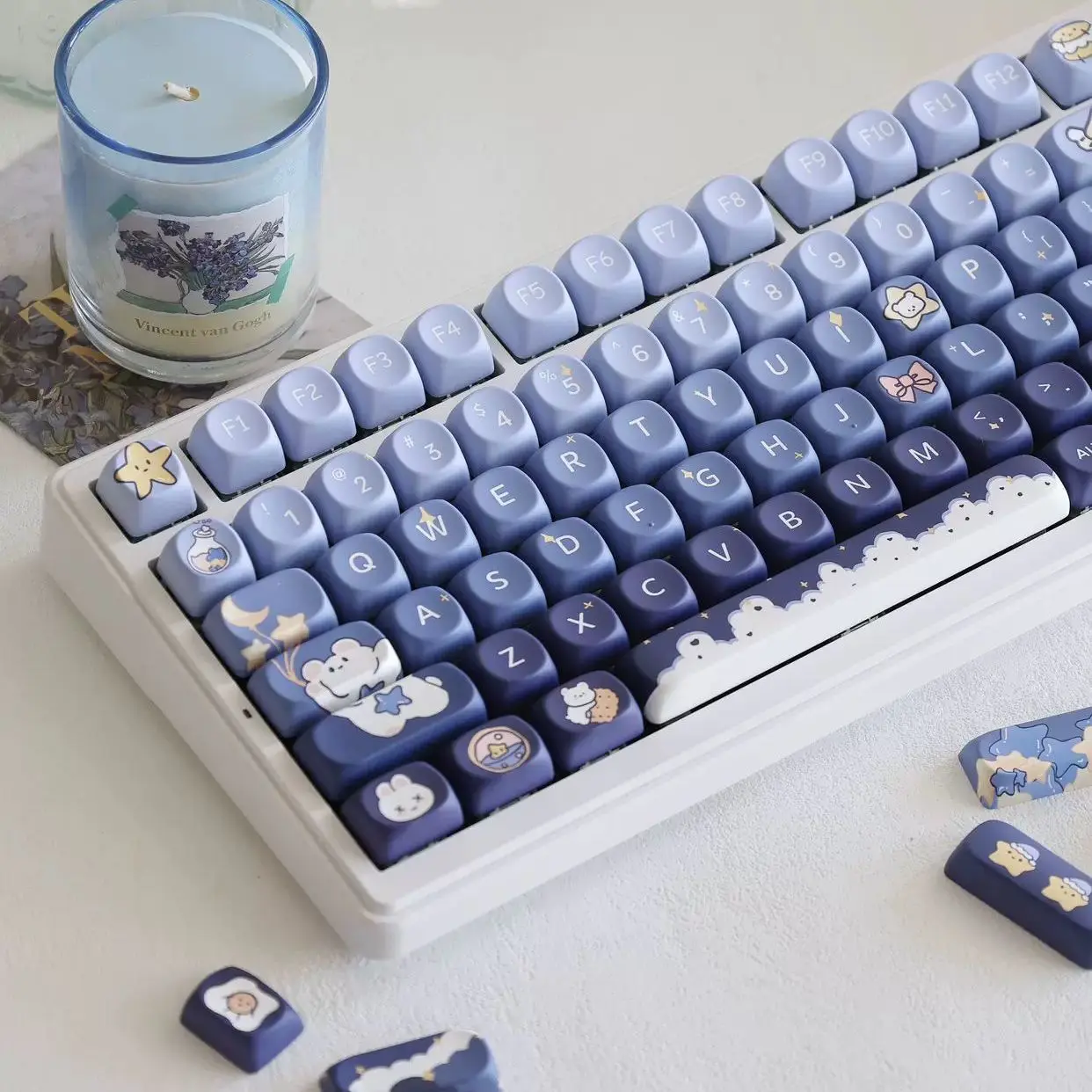 Bear pick star keycap MOA & SOA height PBT hot sublimation cartoon cute personality creative keycap
Bear pick star keycap MOA & SOA height PBT hot sublimation cartoon cute personality creative keycap
