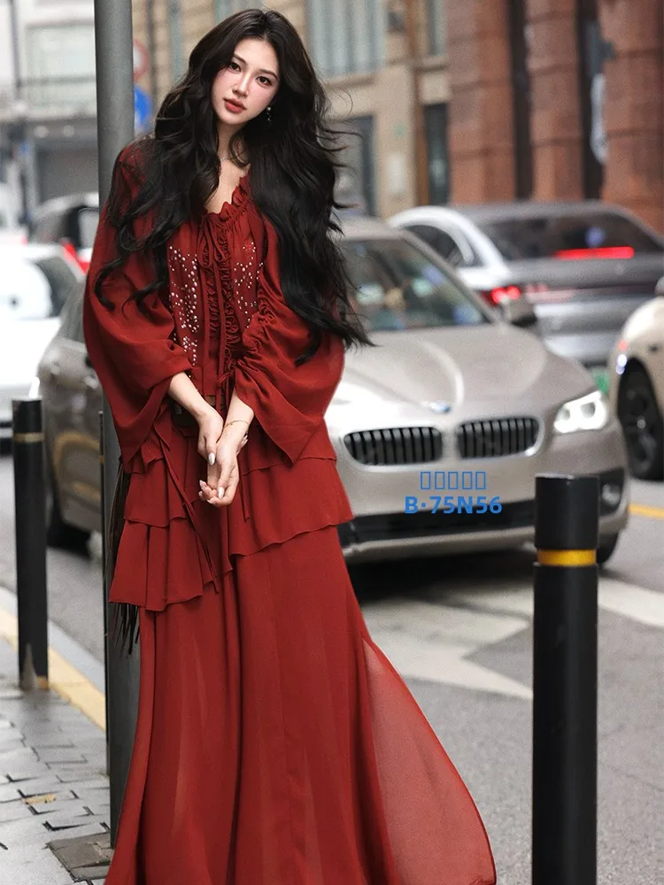 Красный кружевной комплект из топа и пышной юбки в винтажном стиле, свободного кроя, с длинными рукавами, для путешествий, из полиэстера, для девочек
Красный кружевной комплект из топа и пышной юбки в винтажном стиле, свободного кроя, с длинными рукавами, для путешествий, из полиэстера, для девочек