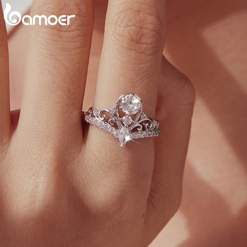 Bamoer 925 sterling silver Mossanite exquisite morgan stone ring for women Party Gift
Bamoer 925 sterling silver Mossanite exquisite morgan stone ring for women Party Gift