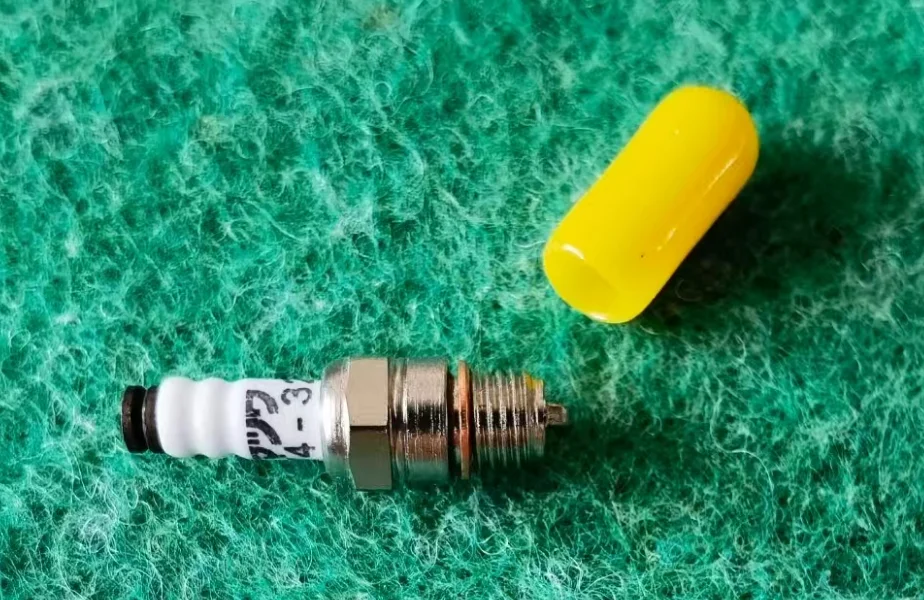 Rcexl Glow 1/4 -32 1/4-32 1/4 x 32 thread Spark Plug for Engine Nitro Motor
Rcexl Glow 1/4 -32 1/4-32 1/4 x 32 thread Spark Plug for Engine Nitro Motor